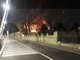 Ospedaletti: a fuoco due palme nella notte in via Giulio Cesare, doppio intervento dei Vigili del Fuoco (Foto)