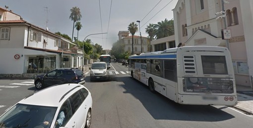 Sanremo: svolta vietata in via della Repubblica, residenti di San Martino chiedono indicazioni più precise Sanremo: svolta vietata in via della Repubblica, residenti di San Martino chiedono indicazioni più precise