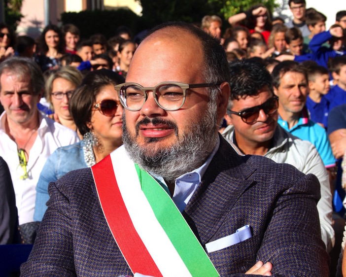 Riva Ligure: il Sindaco risponde all'opposizione: “Aveva ragione Lincoln: nessun uomo ha una buona memoria sufficiente a farne un bugiardo di successo” Riva Ligure: il Sindaco risponde all'opposizione: “Aveva ragione Lincoln: nessun uomo ha una buona memoria sufficiente a farne un bugiardo di successo”