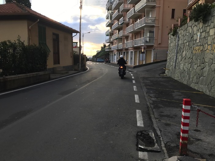 Sanremo: la nostra lettrice Esterina chiede come saranno sistemati i posti auto in via Galilei al civico 81