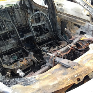 San Bartolomeo al Mare: auto distrutta dalle fiamme ieri in via Richetti, intervento dei Vigili del Fuoco