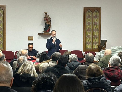 Da Bordighera e Sanremo fino ad Arma di Taggia, tutti uniti contro le maxi bollette di Rivieracqua: "Insieme ce la faremo"