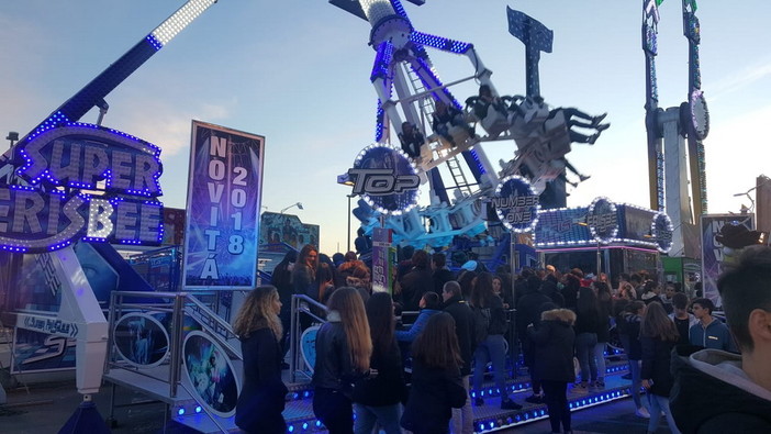 Sanremo si prepara per il Natale: dal 23 torna il Luna Park in piazzale Dapporto, sarà aperto anche tutta la notte di Capodanno Sanremo si prepara per il Natale: dal 23 torna il Luna Park in piazzale Dapporto, sarà aperto anche tutta la notte di Capodanno