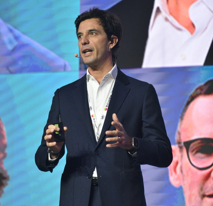 Iab Forum: cresce la pubblicità digitale in Italia, il 2023 segna un +8% con investimenti per 4,84 miliardi Iab Forum: cresce la pubblicità digitale in Italia, il 2023 segna un +8% con investimenti per 4,84 miliardi