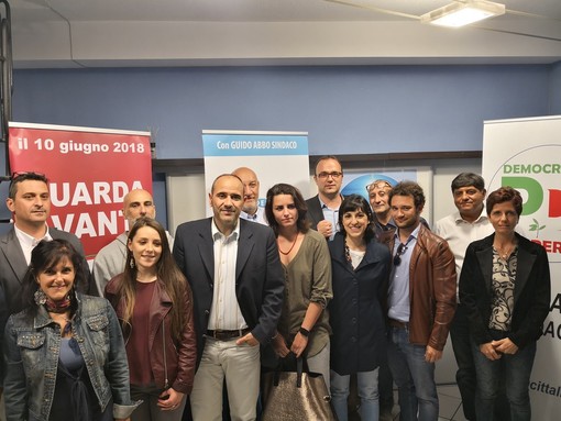 Elezioni comunali a Imperia: inaugurato il point portorino di Guido Abbo in via Cascione: "Questa zona è un esempio di ciò che vogliamo fare in città" (Foto e video)