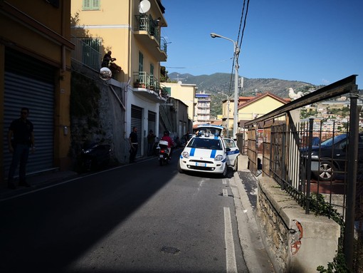 Sanremo: via Dante Alighieri e linea di mezzeria, il nostro lettore Andrea torna sulla questione