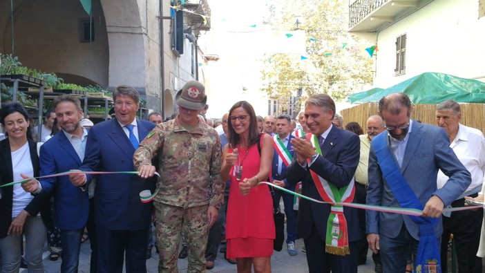 Pieve di Teco: inaugurata la 5° edizione di ‘Expo Valle Arroscia’, tre giornate alla scoperta del nostro territorio (Foto e Video) Pieve di Teco: inaugurata la 5° edizione di ‘Expo Valle Arroscia’, tre giornate alla scoperta del nostro territorio (Foto e Video)