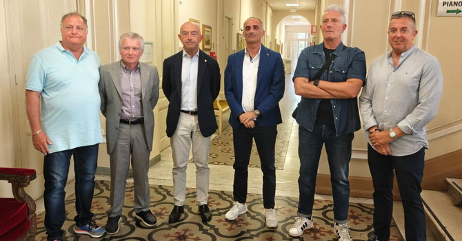 Sanremo, il SIAP incontra il sindaco e lancia l'allarme: "Più uomini e coordinamento per garantire la sicurezza" Sanremo, il SIAP incontra il sindaco e lancia l'allarme: "Più uomini e coordinamento per garantire la sicurezza"