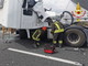 Scontro tra due camion sulla A10 tra Imperia e Taggia: intervento dei Vigili del Fuoco e del 118 (Foto) Scontro tra due camion sulla A10 tra Imperia e Taggia: intervento dei Vigili del Fuoco e del 118 (Foto)