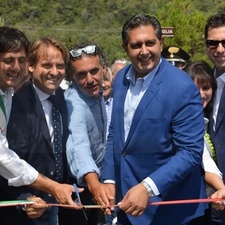 Camporosso: inaugurata la pista ciclabile, Toti "Un'altra 'pedalata' verso il futuro del turismo" (Foto e Video)