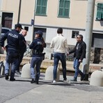 Ceriale, investimento mortale sui binari della ferrovia: morta una donna, traffico dei treni sospeso sulla Savona-Ventimiglia Ceriale, investimento mortale sui binari della ferrovia: morta una donna, traffico dei treni sospeso sulla Savona-Ventimiglia