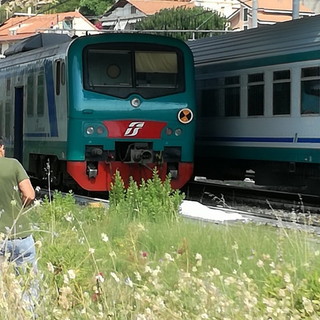 Ventimiglia: proseguono le indagini per dare un nome all'anziano morto ieri sulla ferrovia a Latte