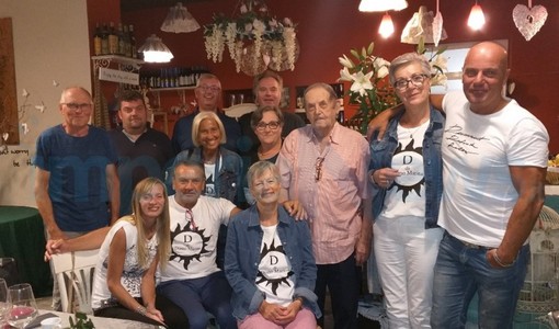 Diano Marina: dopo la trasmissione di Magalli ieri l'incontro tra Theresia, Christa ed il vigile Elio (Foto)