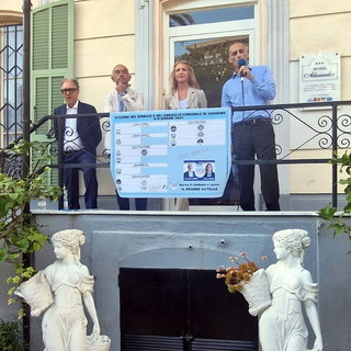 Sanremo: una settimana al voto, ieri in 300 per l'incontro con Alessandro Il Grande e Adriana Cutellè (Foto)