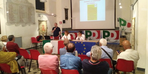 Sanremo: sabato scorso l'Onorevole Franco Vazio ad un'assemblea sul ruolo del Pd nel centrosinistra