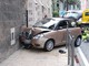 Sanremo: Lancia Ypsilon contro un muro in corso Matuzia, per fortuna solo danni all'auto