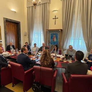 Sanità imperiese: incontro informale tra i sindaci che sono contro il taglio del 118 “Nessuna condizione per l’accorpamento”