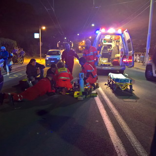 Trasportata ieri sera a Pietra Ligure la 19enne investita sull'Aurelia: è sempre grave ma non in pericolo di vita