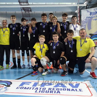 Pallavolo: l'Under 15 dell'Imperia Volley vice campione regionale, gli imperiesi ancora sul podio Pallavolo: l'Under 15 dell'Imperia Volley vice campione regionale, gli imperiesi ancora sul podio