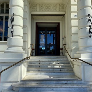 L'ingresso di Palazzo Bellevue