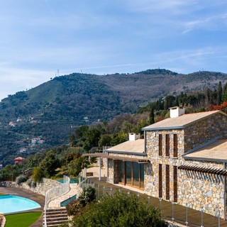 Alassio Blue Vista: una nuova visione di integrazione tra architettura e paesaggio naturale a cura di Santandrea Luxury Houses & Top Properties (Gruppo Gabetti) e Bayview Italia Alassio Blue Vista: una nuova visione di integrazione tra architettura e paesaggio naturale a cura di Santandrea Luxury Houses & Top Properties (Gruppo Gabetti) e Bayview Italia