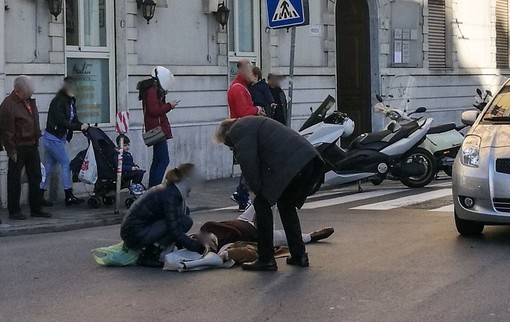 Sanremo: donna investita da un'auto questa mattina in corso Orazio Raimondo (Foto)