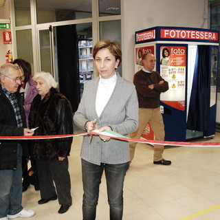 Sanremo: inaugurati questa mattina dal vice Sindaco Lolli i restauri dell'ufficio anagrafe