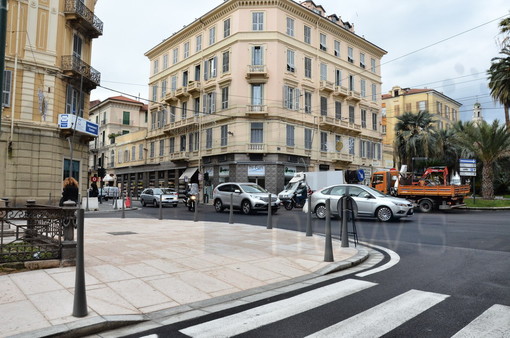 Sanremo: slalom tra i tavolini dei dehor in corso Mombello, le perplessità di un cittadino