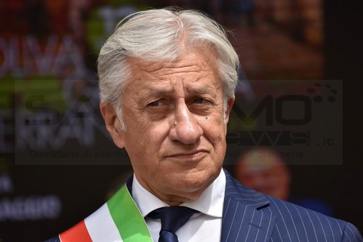 Taggia, abbattuti 32 alberi alle ex caserme Revelli: “Interventi necessari per la sicurezza, verranno sostituiti con un numero superiore”