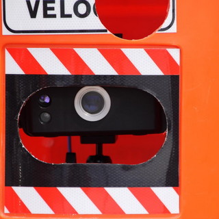 Bordighera: 112 multe per eccesso di velocità a fine luglio con i 'Velobox' in via Arziglia e via Vittorio Emanuele