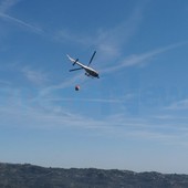 Borghetto D'Arroscia: tornano a bruciare i boschi di Colle Domenica, all'opera anche l'elicottero