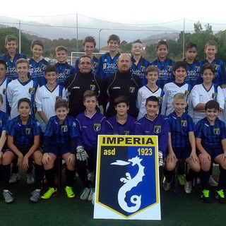 Calcio giovanile: gli Esordienti 2001 dell'Imperia Calcio si aggiudicano il torneo della Befana a Ventimiglia
