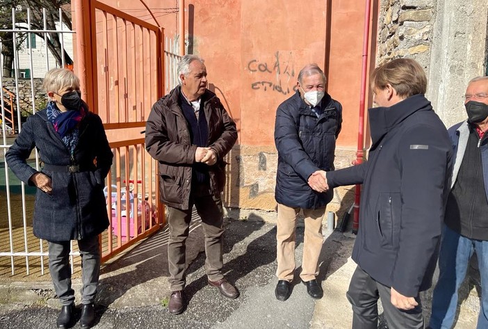 Dolcedo: inaugurato il posteggio 'Fratelli Berti', Assessore regionale Marco Scajola "Un lavoro in sinergia con il Sindaco Danio” Dolcedo: inaugurato il posteggio 'Fratelli Berti', Assessore regionale Marco Scajola "Un lavoro in sinergia con il Sindaco Danio”
