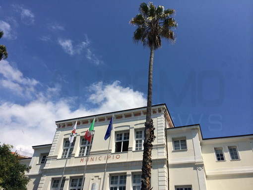 Bordighera: approvato il quadro economico per l'intervento di consolidamento della parete rocciosa in via Cornice dei Due Golfi