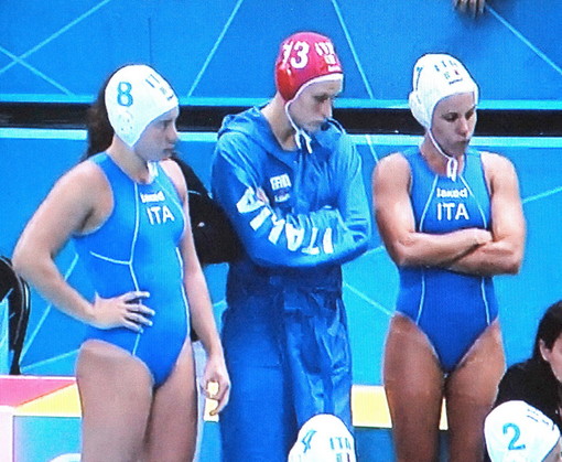 Olimpiadi 2012: il 'Setterosa' coglie la prima vittoria, domenica prossima i quarti di finale