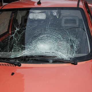 Sanremo: giovane investito sulle strisce pedonali in corso Matuzia di fronte alla pasticceria per cui lavora