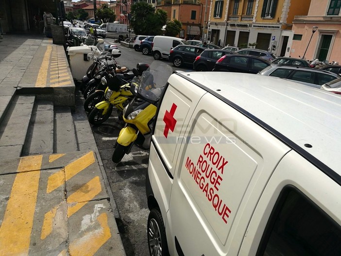 Ventimiglia: migranti ed 'infopoint' alla stazione, Aleksandra Matikj interviene sulla denuncia di Rfi Ventimiglia: migranti ed 'infopoint' alla stazione, Aleksandra Matikj interviene sulla denuncia di Rfi