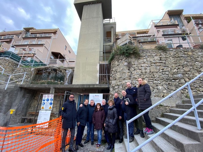 Ventimiglia: conclusi con 15 giorni di anticipo i lavori dell’ascensore alle case popolari di via Caduti del Lavoro