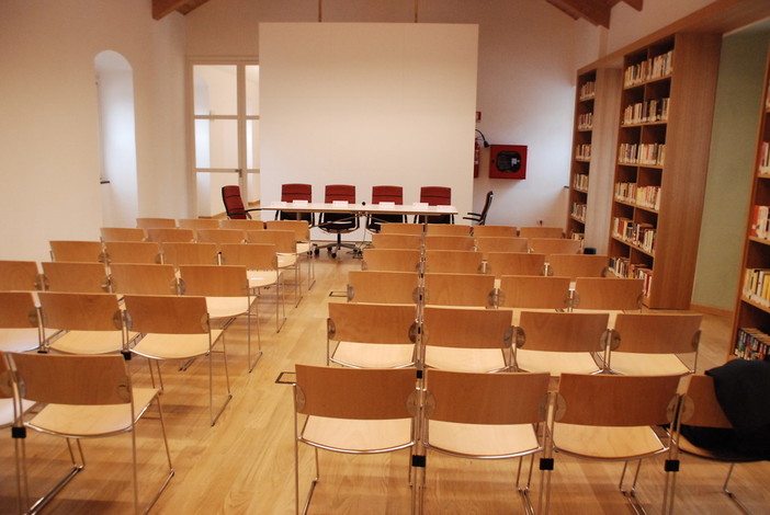 Ventimiglia: domani alla Biblioteca Aprosiana un incontro con lo scrittore Francesco Albani