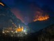 Dalla Val Roya: ancora in atto l'incendio tra Tenda, Vievola e La Brigue. Minacciate alcune abitazioni Dalla Val Roya: ancora in atto l'incendio tra Tenda, Vievola e La Brigue. Minacciate alcune abitazioni
