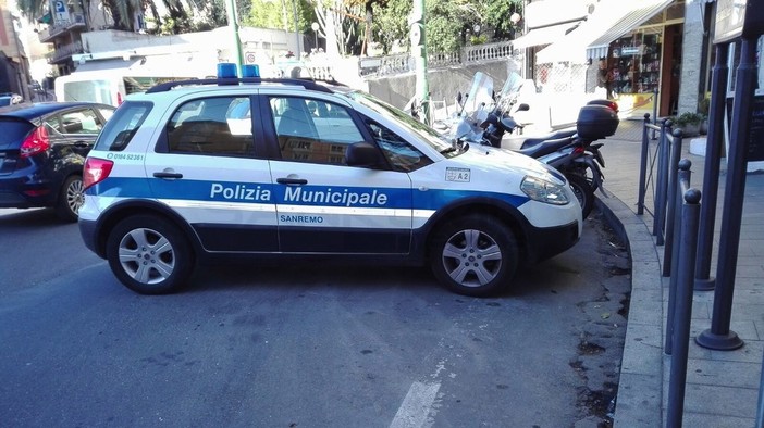 Sanremo: autista della Riviera Trasporti malmenato oggi pomeriggio in piazza Colombo