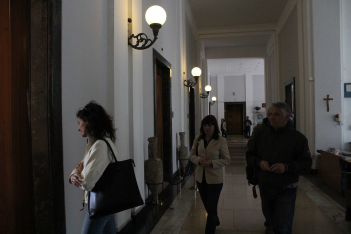 Imperia: da pochi minuti è iniziata la riunione tra il Sindaco Strescino e la Lega Nord