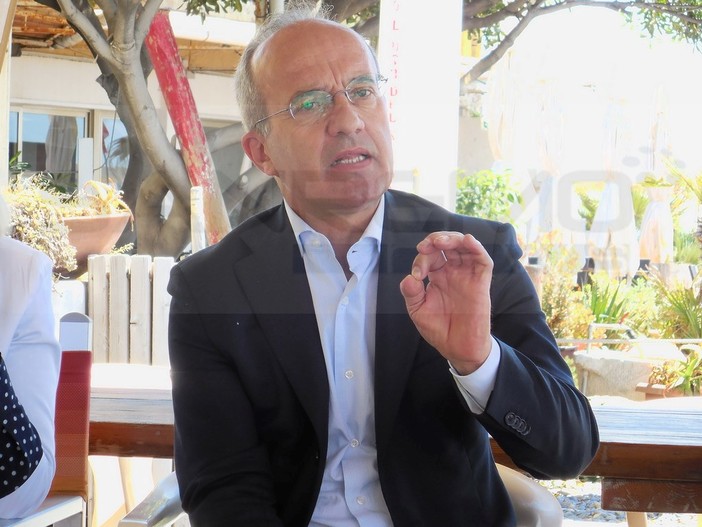 Bordighera: problemi dei 'balneari' e direttiva Bolkestein questa mattina nell'incontro con l'On. Tiziano Arlotti