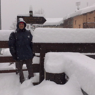 Fitta nevicata a Crissolo in Piemonte, le immagini del collega imperiese Stefano Sciandra