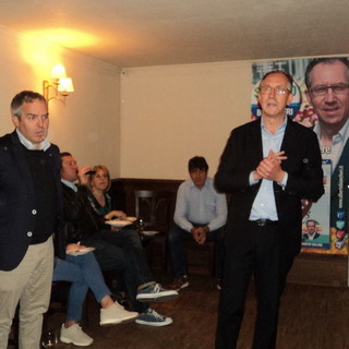 Si è parlato di turismo nell’incontro promosso da Marco Viale di Sanremo al Centro col candidato sindaco Alberto Biancheri