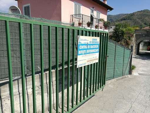 Ventimiglia: dipendente della Docks colpito da una sbarra di ferro, portato d'urgenza al Santa Corona di Pietra Ligure