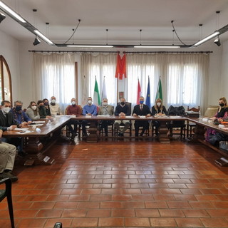 Dolceacqua: ieri la prima riunione operativa in vista del gemellaggio con Monaco