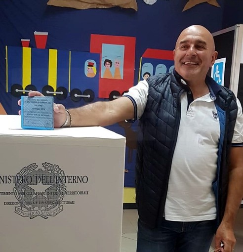 Isio Cassini al voto Isio Cassini al voto