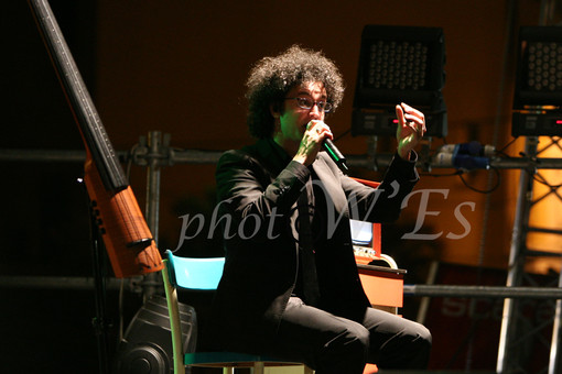 Sanremo: le foto del concerto live di Simone Cristicchi