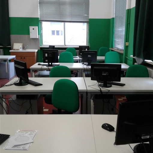 Domani e sabato ad Imperia e Sanremo le 'Scuole aperte' All'Istituto Tecnico e Tecnologico 'Marconi' Domani e sabato ad Imperia e Sanremo le 'Scuole aperte' All'Istituto Tecnico e Tecnologico 'Marconi'